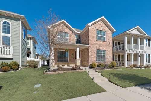 1425 Bull St, Aubrey, TX, 76227-2919 | Card Image