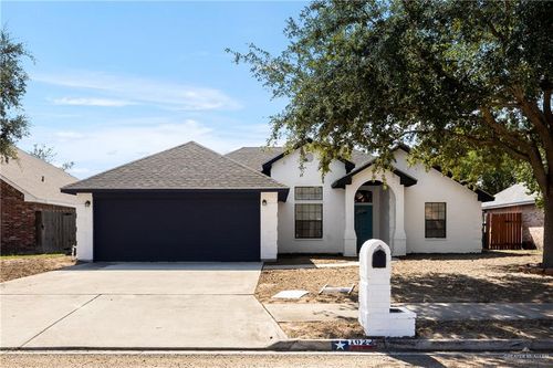 1022 Tanglewood Dr, Edinburg, TX, 78539-7405 | Card Image