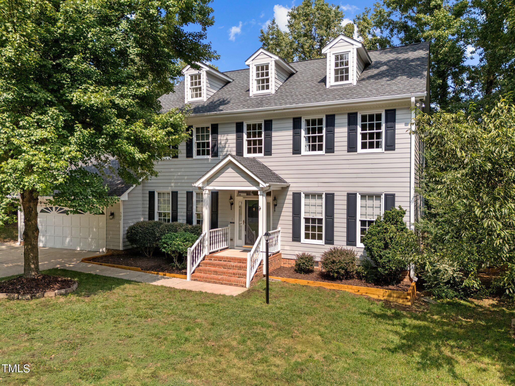 Heathridge Ln, Cary, NC 27513