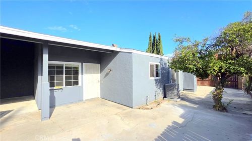 18429 Santar St, Rowland Heights, CA, 91748-1933 | Card Image