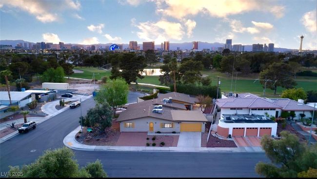 3597 Cochise Ln, House other with 4 bedrooms, 4 bathrooms and null parking in Las Vegas NV | Image 39