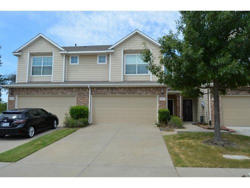 8605 Brunswick Dr, Plano, TX, 75024-7390 | Card Image