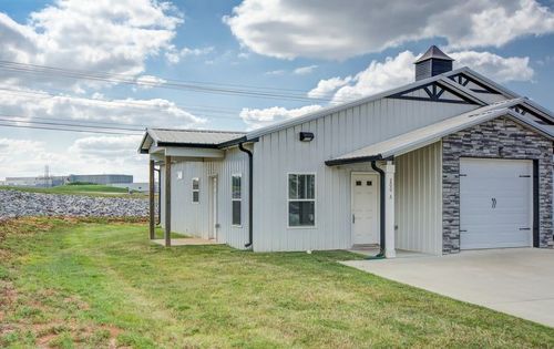 a-200 Bainbridge Dr, Clarksville, TN, 37043-1701 | Card Image