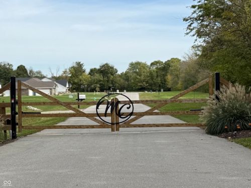 6531 Mossy Creek Ct, Indianapolis, IN, 46259-1493 | Card Image