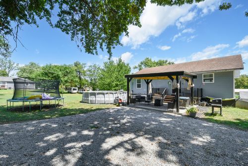 610 S High Street, El Dorado Springs, MO, 64744 | Card Image