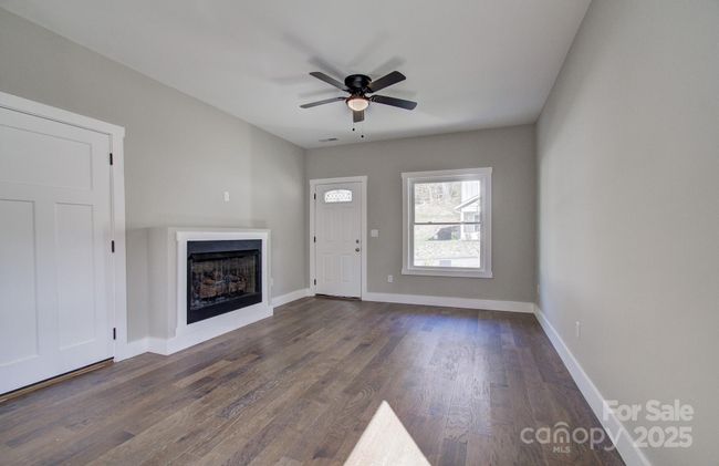 147 Northbend Dr, House other with 4 bedrooms, 4 bathrooms and null parking in Asheville NC | Image 4