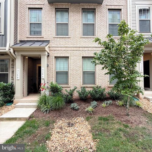 516 Tassita Lane, MANASSAS PARK, VA, 20111 | Card Image