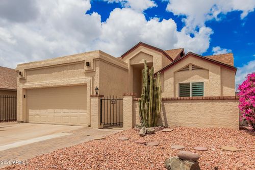 10244 N 65th Ln, Glendale, AZ, 85302-1051 | Card Image