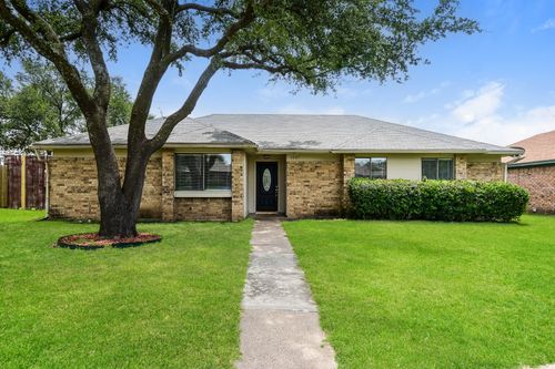 1007 Creighton Ct, Mesquite, TX, 75150-6075 | Card Image