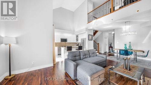 18 Lovegrove Lane, Ajax, ON, L1S0E7 | Card Image
