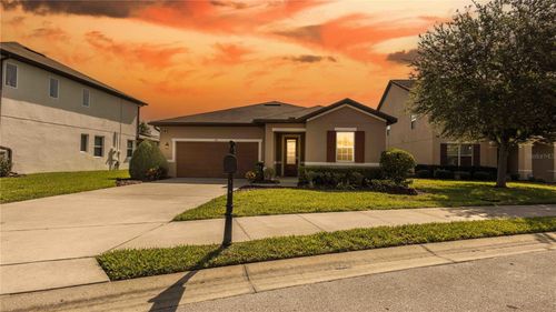 922 Suffolk Pl, DAVENPORT, FL, 33896-5120 | Card Image