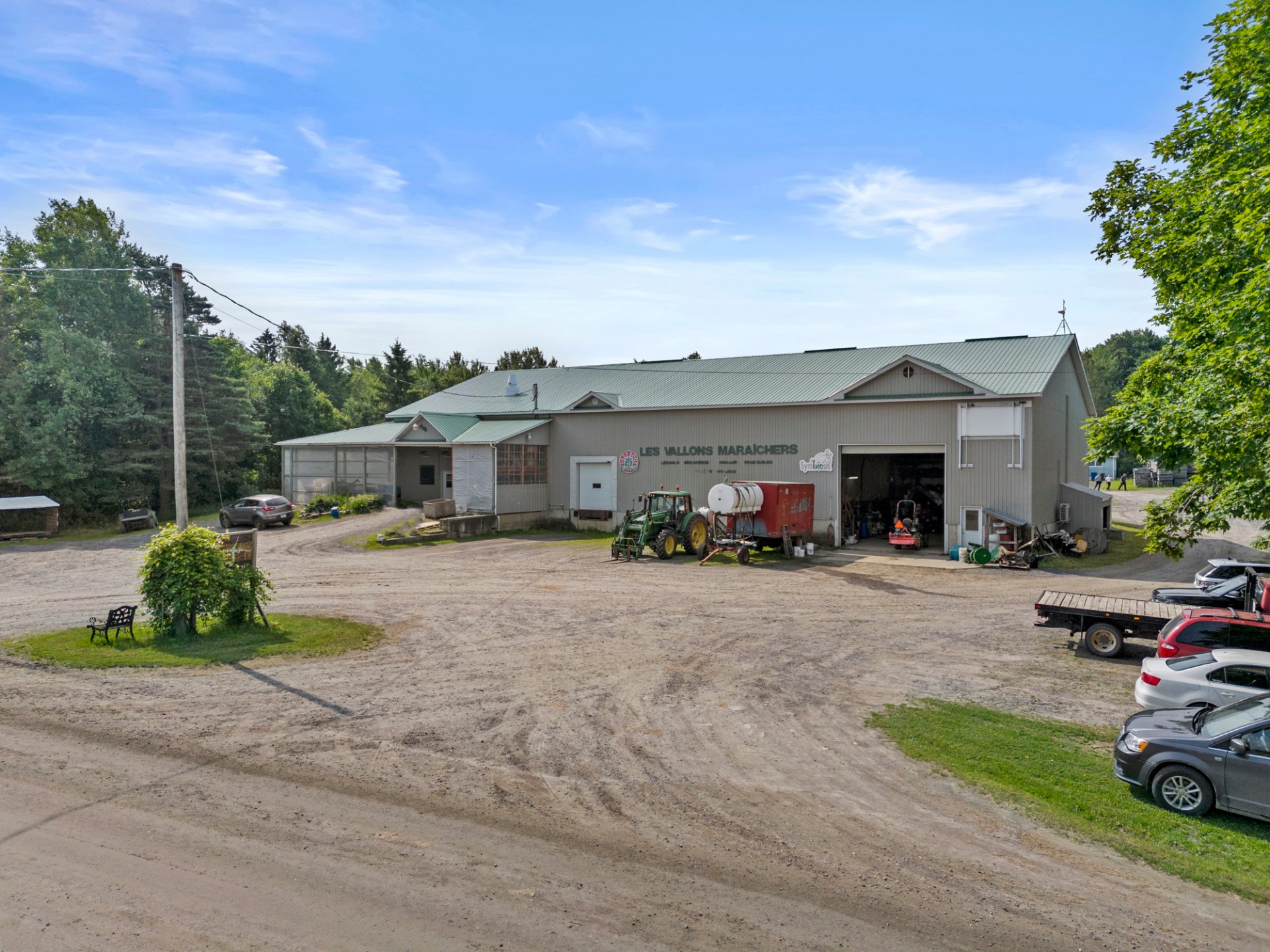 Farm in Compton 2
