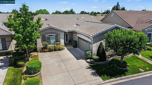 1350 Mcprince Ln, Brentwood, CA, 94513-6987 | Card Image
