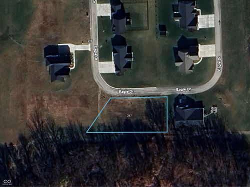 217 Eagle Dr, Covington, IN, 47932-8504 | Card Image
