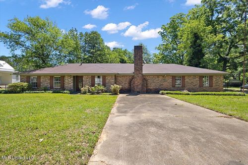 626 N Lexington St, Durant, MS, 39063-3571 | Card Image