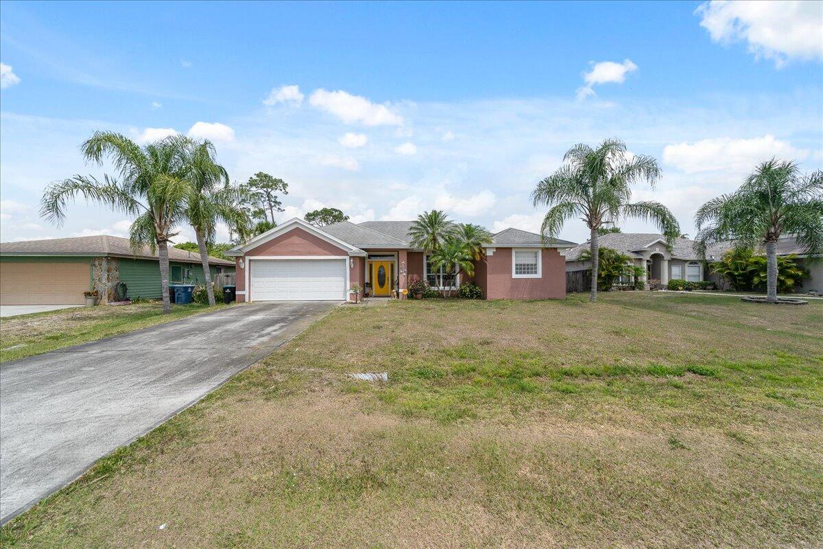 Americana Blvd, Palm Bay, FL 32907