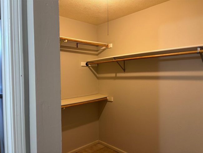 15806 Pipers View Dr, House other with 3 bedrooms, 2 bathrooms and 2 parking in Webster TX | Image 9