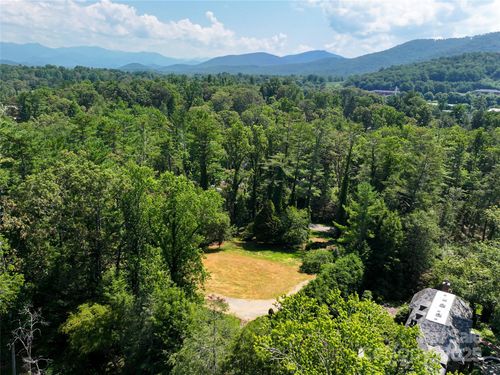 59 Stuyvesant Rd, Asheville, NC, 28803-3033 | Card Image