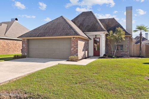 110 Sandhill Crane Dr, Lafayette, LA, 70508-1840 | Card Image