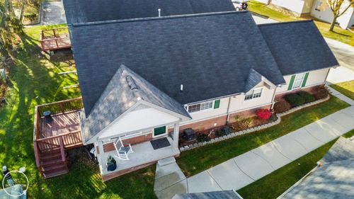 29910 Kenwood Ct, Roseville, MI, 48066-1982 | Card Image