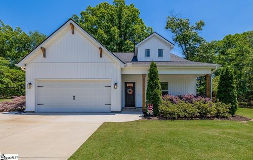 136 Shadecrest Dr, Mauldin, SC, 29662-2042 | Card Image