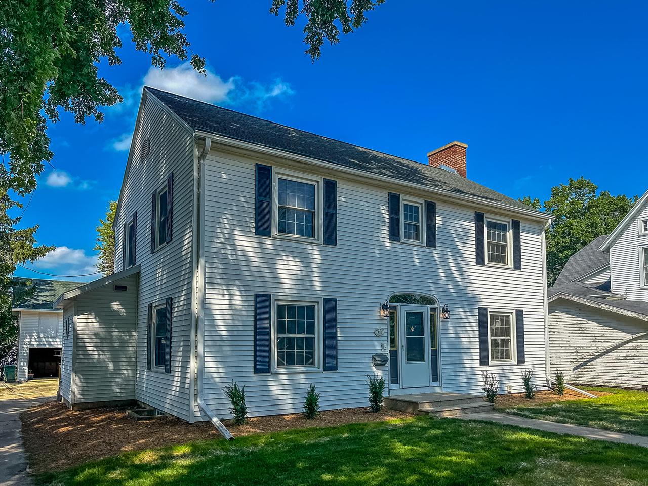 Brown St, Waupun, WI 53963