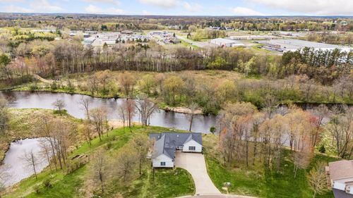 905 Sunflower Way, Amery, WI, 54001-4049 | Card Image