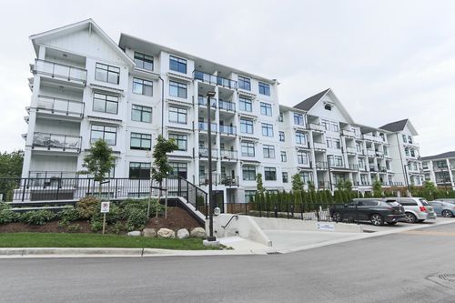508-3317 148 St, Surrey, BC, V4P0G6 | Card Image