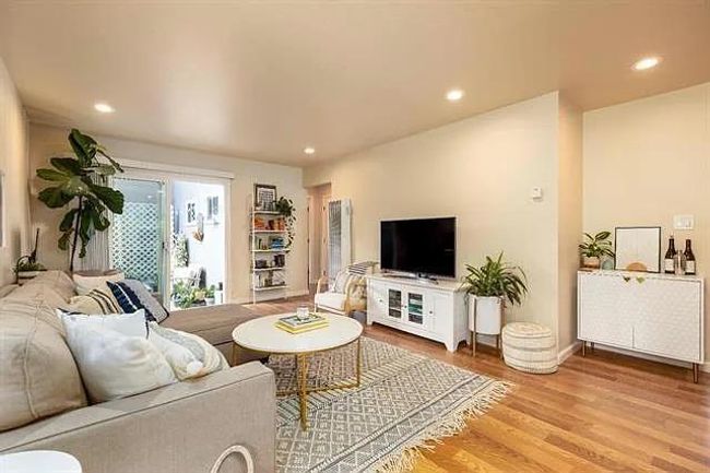 APT-1 - 824 Fremont St, Condo with 2 bedrooms, 1 bathrooms and 1 parking in Menlo Park CA | Image 5