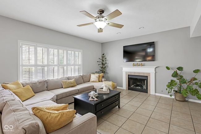 11347 Whitewater Way, House other with 5 bedrooms, 4 bathrooms and null parking in Fishers IN | Image 17