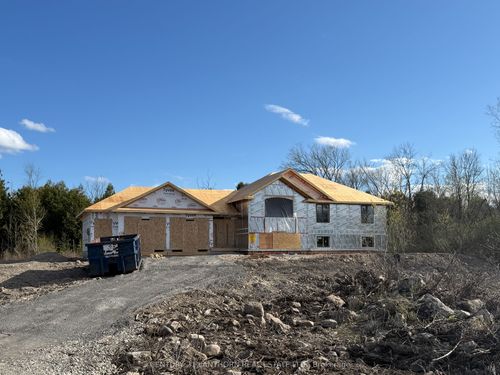 938 Ray Rd, Madoc, ON, K0K2K0 | Card Image