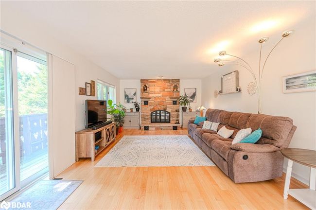 23 Valleyview Dr, House other with 3 bedrooms, 2 bathrooms and 7 parking in Oro Medonte ON | Image 10