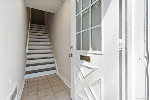 apt-18b-120 N Broadway, Irvington, NY, 10533-1277 | Card Image