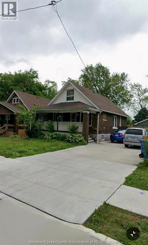 539 Allendale St, Windsor, ON, N8X2C4 | Card Image