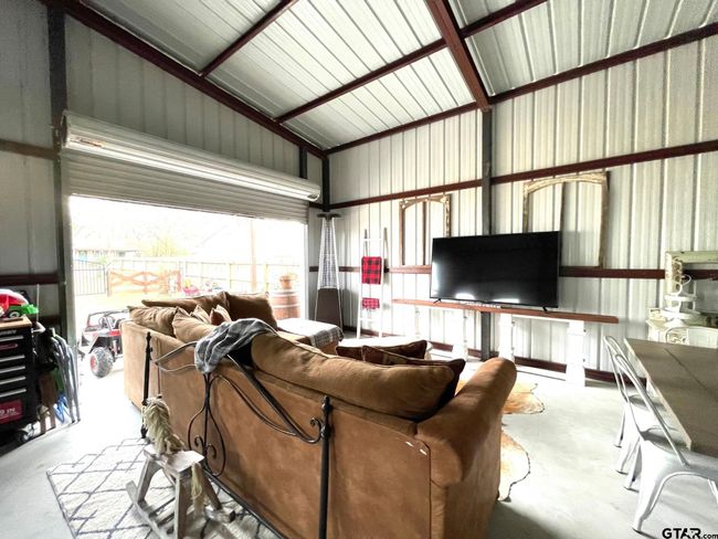 902 S Florey Ave, House other with 3 bedrooms, 2 bathrooms and null parking in Mt Pleasant TX | Image 27