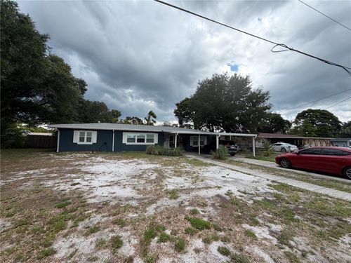 105 Lake Sears Dr, WINTER HAVEN, FL, 33880-1228 | Card Image