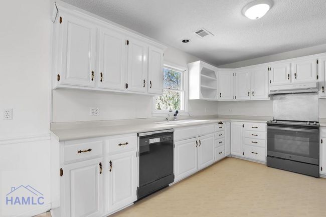 38 Billy Harris Pt, House other with 3 bedrooms, 3 bathrooms and null parking in Midway GA | Image 11