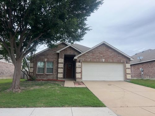 1340 Gayle St, Burleson, TX, 76028-8628 | Card Image