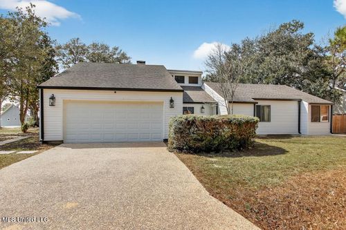 5420 Diamondhead Drive, Diamondhead, MS, 39525 | Card Image