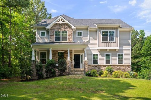 8004 Parker Mill Trl, Fuquay Varina, NC, 27526-5795 | Card Image