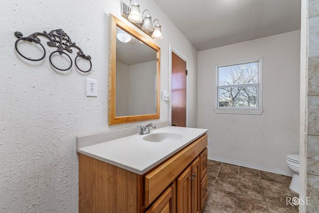 17342 Fm 1929 W, House other with 3 bedrooms, 2 bathrooms and 1 parking in Miles TX | Image 13