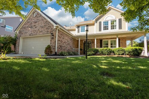 1628 Woodstock Dr, Brownsburg, IN, 46112-8217 | Card Image