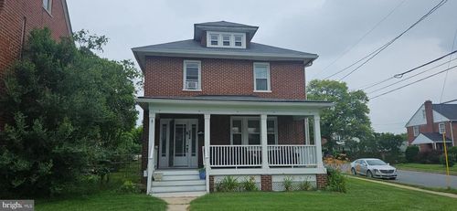 684 Berryville Ave, WINCHESTER, VA, 22601-5665 | Card Image