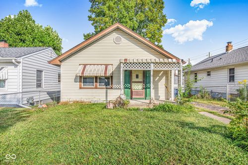 61 8th Ave, Beech Grove, IN, 46107-1503 | Card Image