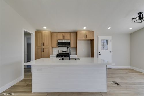 2268 Lee Street, Las Vegas, NV, 89156 | Card Image