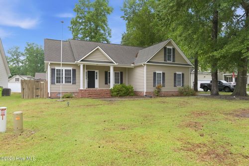 403 Buxton Way, New Bern, NC, 28562-9829 | Card Image