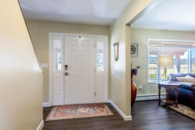299 Handy Rd, House other with 4 bedrooms, 3 bathrooms and null parking in White River Junction VT | Image 5