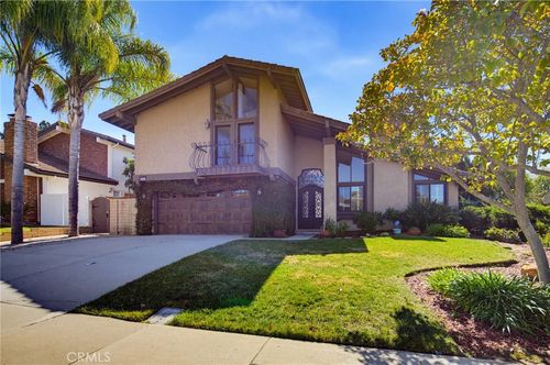 2808 Great Smokey Ct, Westlake Village, CA, 91362-3728 | Card Image