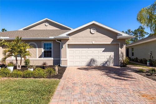 20587 Palm Woode Dr, Fort Myers, FL, 33919 | Card Image