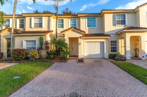 4118-4118 Ne 24th Dr, Homestead, FL, 33033-5161 | Card Image